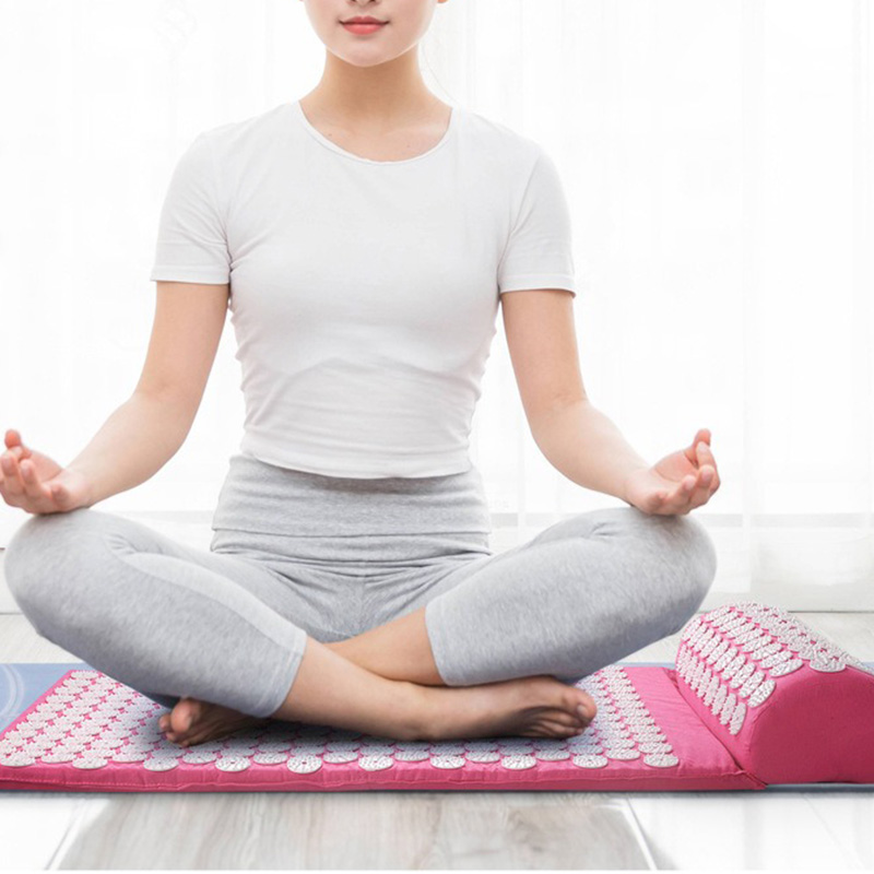 Mat Pilates Yoga - ネイルマット 指圧シャクティマット 針付きマッサージパッド 首、背中、足用クッション ヨガ 痛みを和らげる