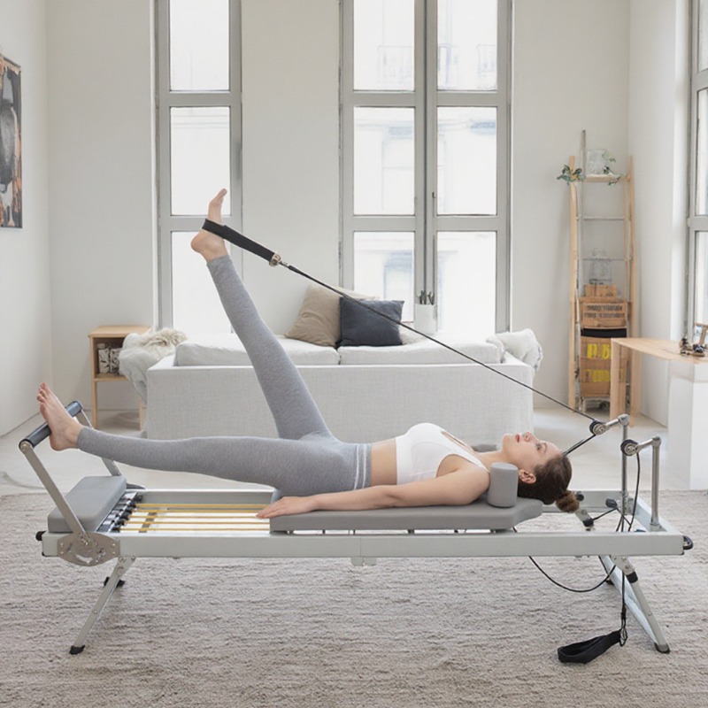 Pilates Yoga For Weight Loss - 大型折りたたみピラティスリフォーマー器具 コアヨガベッド ホームフィットネス 減量 スチールABS鋼材 ピラティスマシン